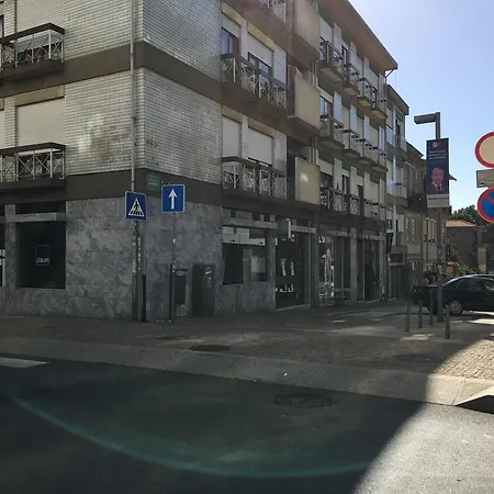 Miguel Bombarda Deluxe 4|6 Porto